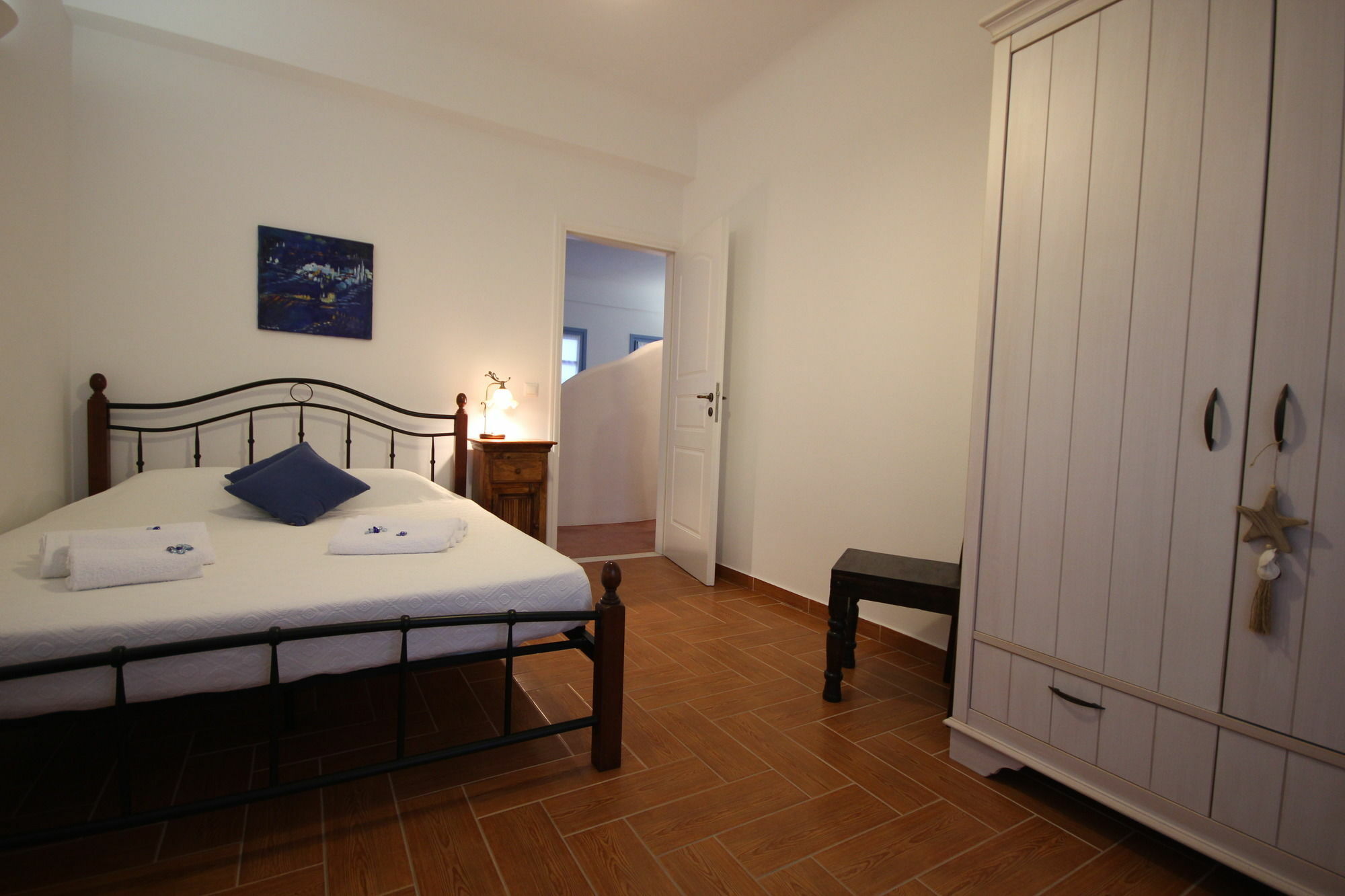 Theros Houses Santorini Kamári エクステリア 写真